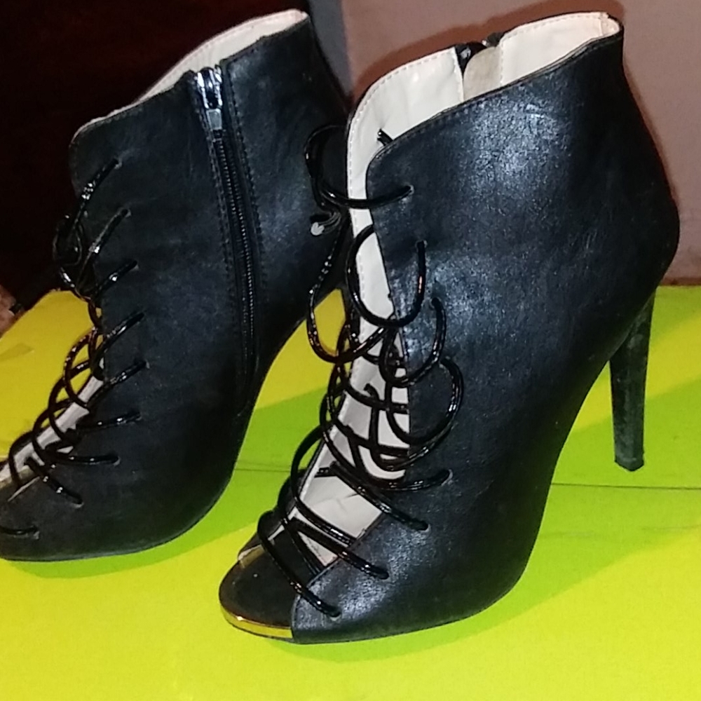 Black Bootie